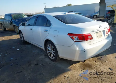 2011 Lexus Es 350 z USA, uszkodzony, nr VIN JTHBK1EG9B2453800